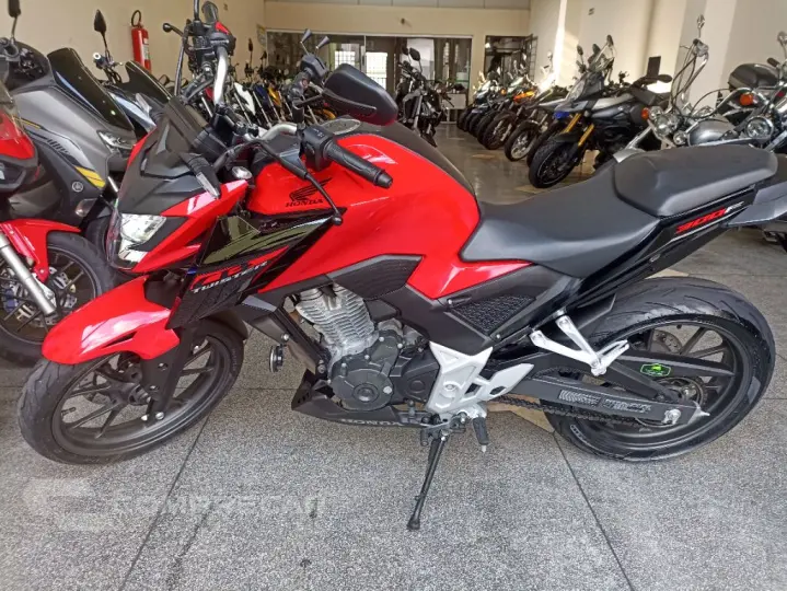 CB 300F Twister Flex