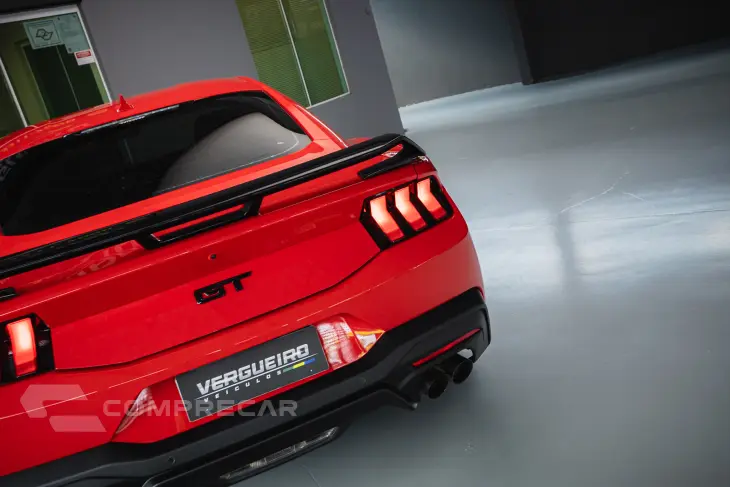 MUSTANG 5.0 V8 Ti-vct GT Premium Selectshift
