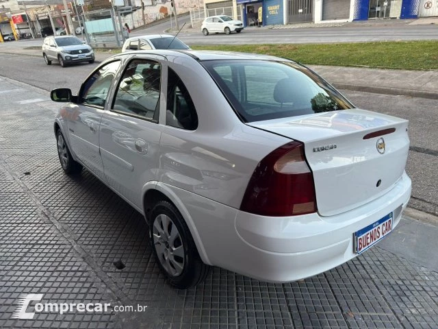 CORSA SEDAN - 1.4 MPFI PREMIUM SEDAN 8V 4P MANUAL