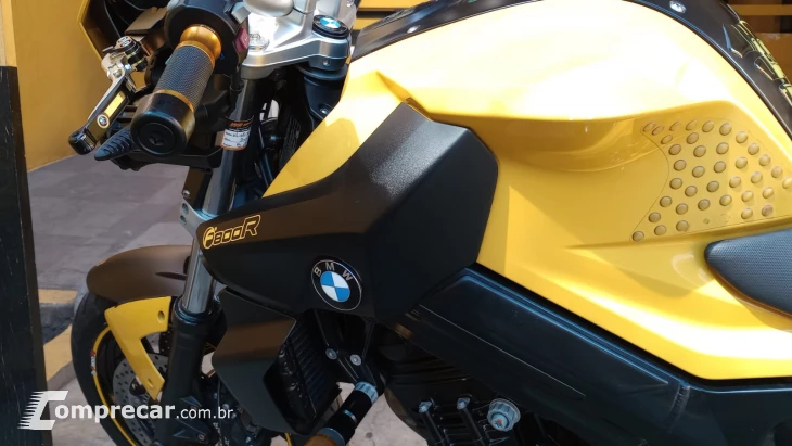 F800r