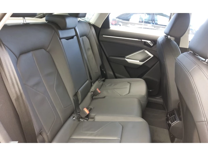 Q3 2.0 40 TFSI GASOLINA SPORTBACK PERFORMANCE QUATTRO TIPTRO