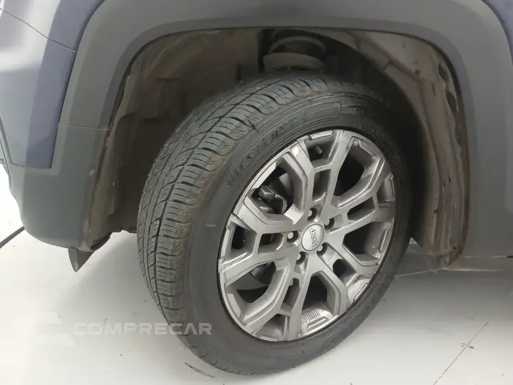 RENEGADE 1.3 T270 TURBO FLEX LONGITUDE AT6