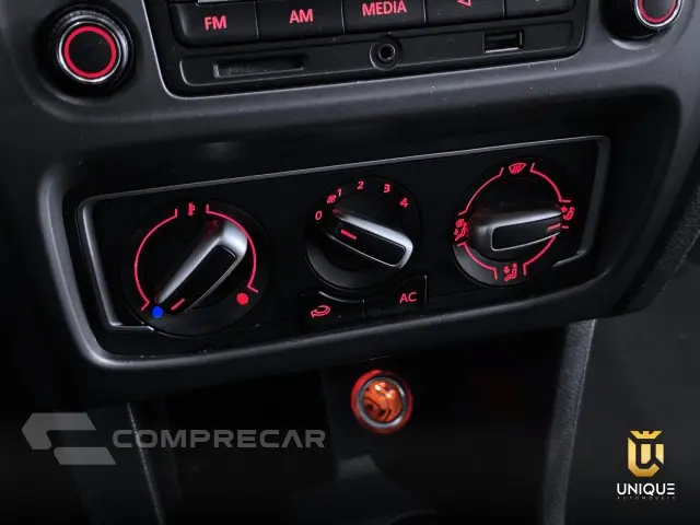 FOX - 1.6 MSI COMFORTLINE 8V 4P MANUAL