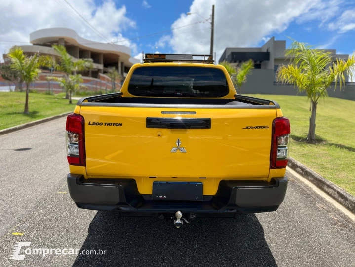L200 TRITON 2.4 16V TURBO DIESEL SPORT SAVANA CD 4P 4X4 AUTO