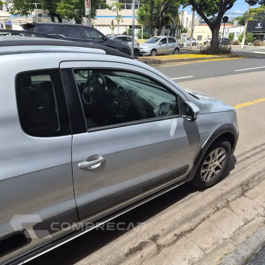 SAVEIRO 1.6 VHT Cross CE 8V