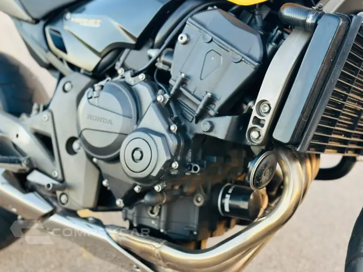 CB 600F HORNET