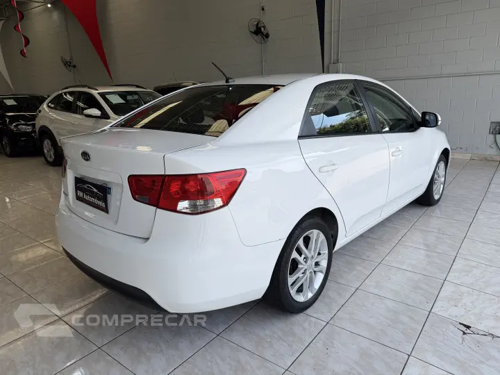 CERATO 1.6 Sedan 16V
