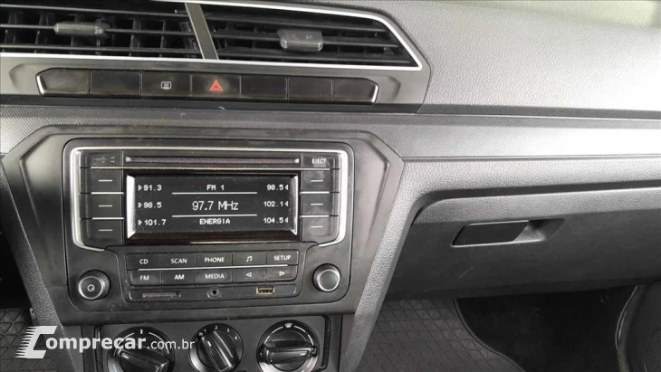 VOYAGE 1.0 12V MPI TOTALFLEX 4P MANUAL