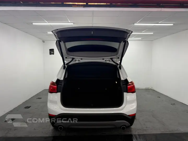 X1 SDRIVE 20i 2.0/2.0 TB Acti.Flex Aut.