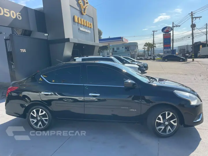 VERSA 1.6 16V Unique