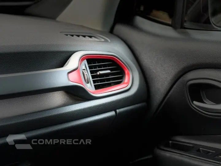 RENEGADE 2.0 16V Turbo Trailhawk 4X4