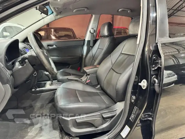I30 - 2.0 MPFI GLS 16V 4P AUTOMÁTICO