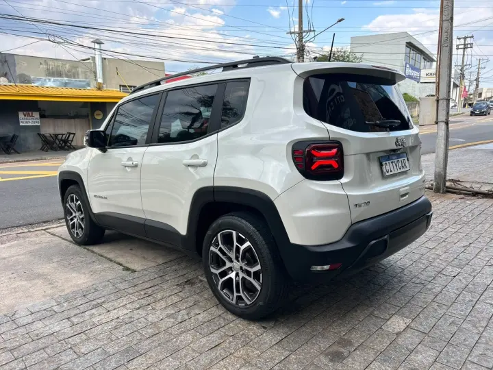 RENEGADE 1.3 T270 TURBO FLEX LONGITUDE AT6