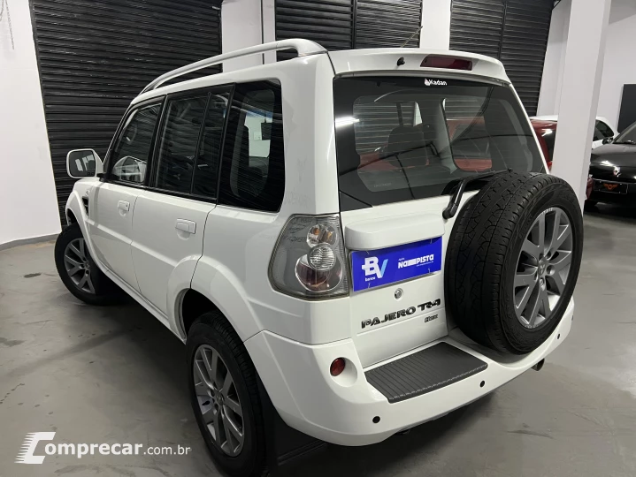 PAJERO 2.0 TR4 4X2 16V