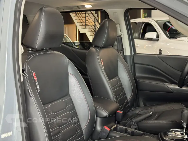 Frontier 2.3 16V PRO4X CABINE DUPLA 4X4 BI-TURBO DIESEL AUTO