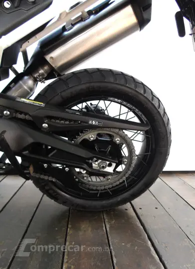 TRIUMPH TIGER 900 RALLY