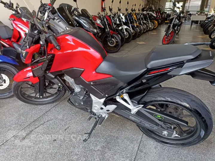 CB 300F Twister Flex