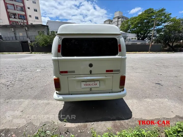 KOMBI 1.6 MI STD Lotação 8V