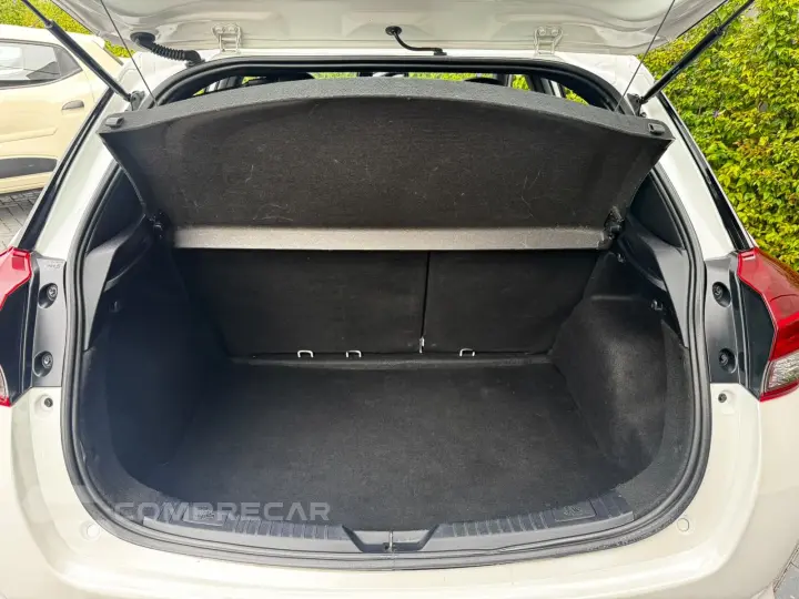 YARIS 1.5 16V FLEX XLS CONNECT MULTIDRIVE