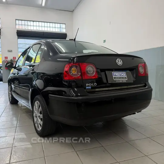 Polo Sedan 1.6 Mi Total Flex 8V 4p