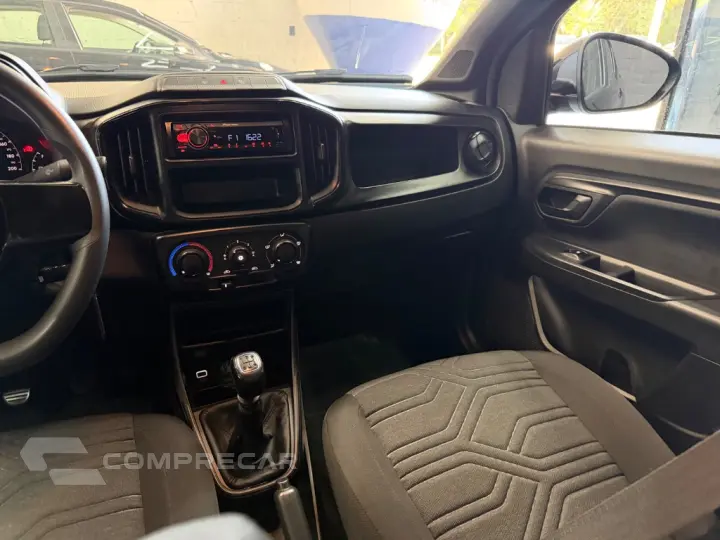 Strada Freedom 1.3 Flex 8V CD