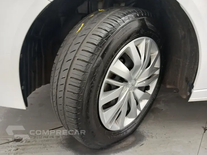 208 1.0 6V FLEX LIKE MANUAL