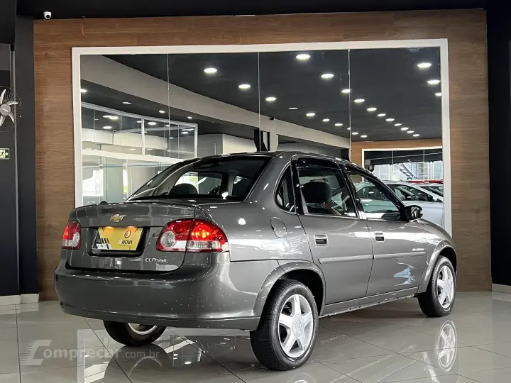 CLASSIC 1.0 MPFI ADVANTAGE 8V FLEX 4P MANUAL