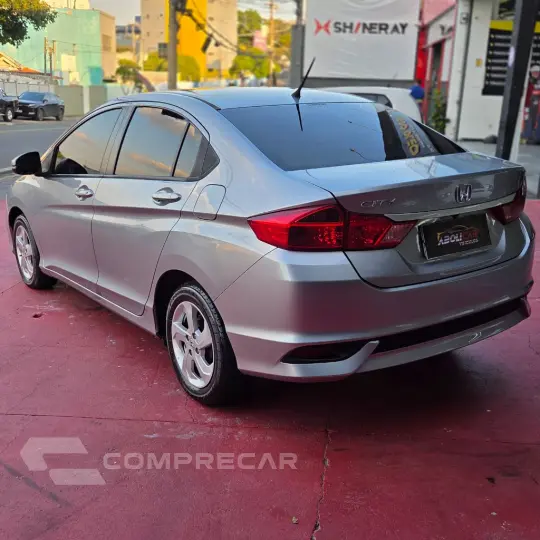 CITY Sedan Personal 1.5 Flex 16V Aut.