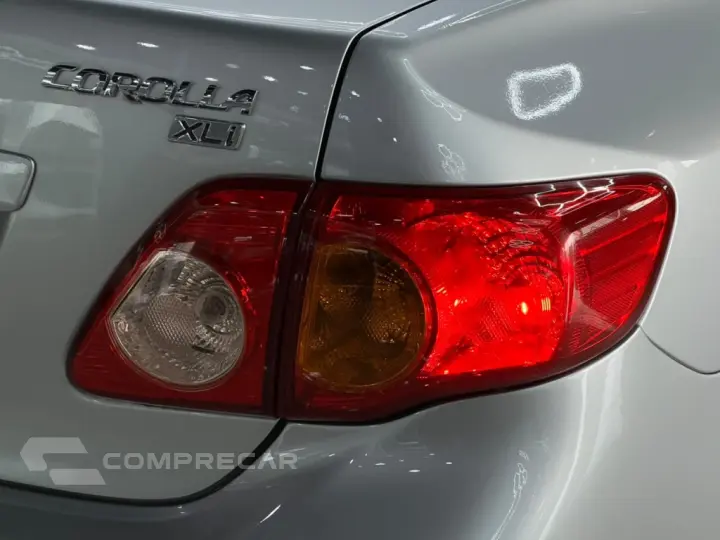 COROLLA 1.8 XLI 16V FLEX 4P AUTOMÁTICO