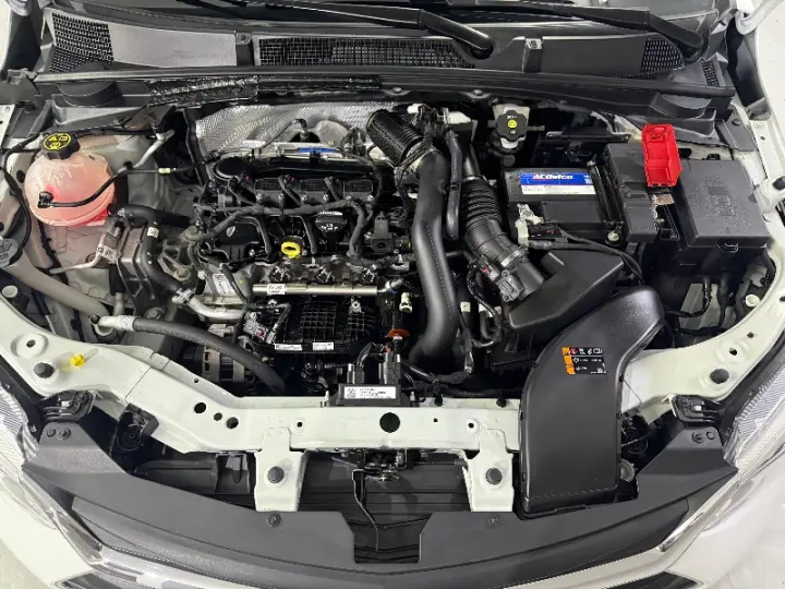 ONIX 1.0 Turbo Premier