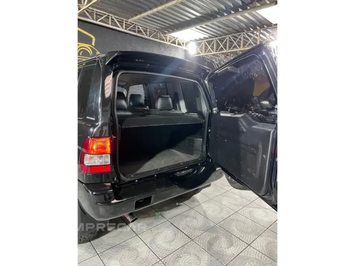 PAJERO TR4 2.0 4X4 16V 131CV GASOLINA 4P AUTOMÁTICO