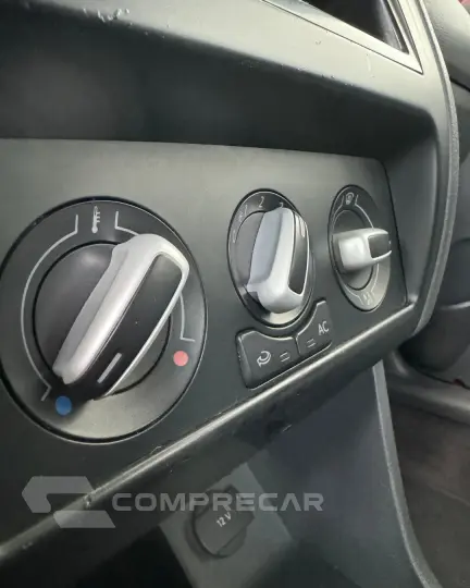 FOX 1.6 MI Trendline 8V