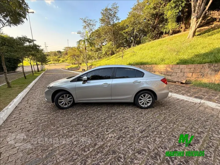 CIVIC 2.0 LXR 16V FLEX 4P AUTOMÁTICO