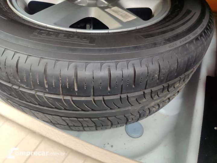 FREELANDER 2 2.2 SE SD4 16V Turbo