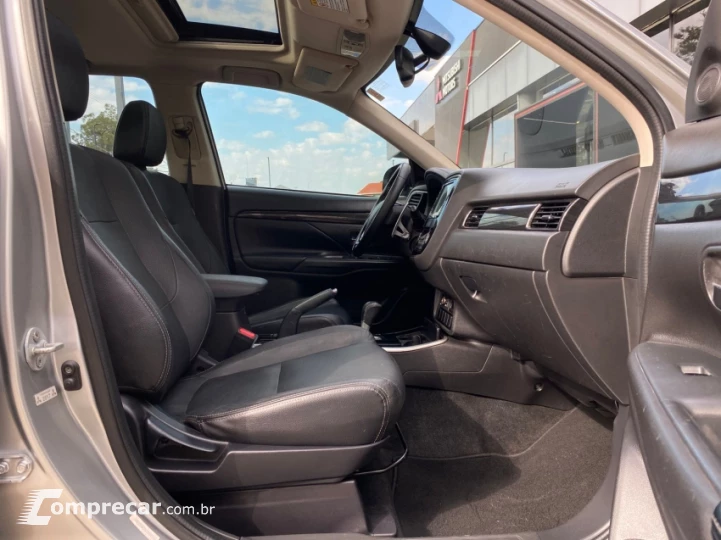 OUTLANDER 2.0 Comfort 16V