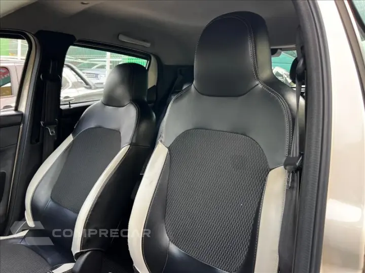 KWID 1.0 12V SCE Intense