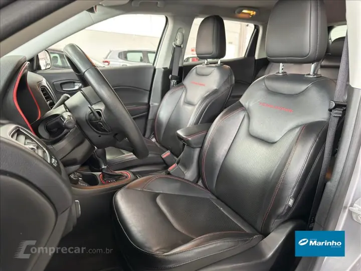 COMPASS 2.0 16V DIESEL TRAILHAWK 4X4 AUTOMÁTICO