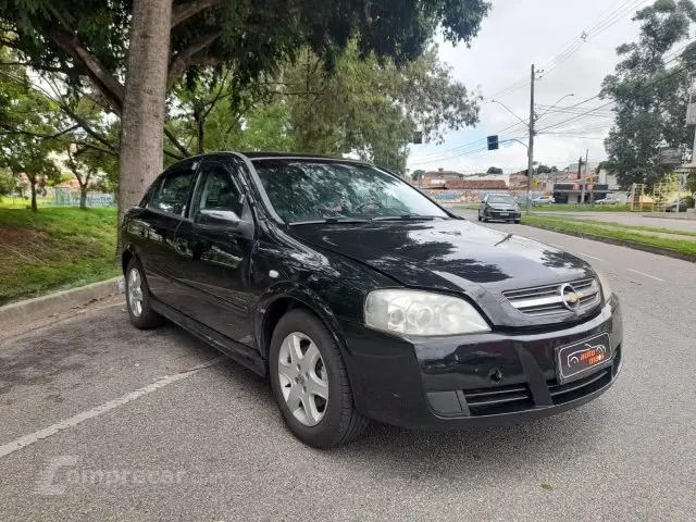 ASTRA SEDAN - 2.0 MPFI ADVANTAGE SEDAN 8V 4P AUTOMÁTICO