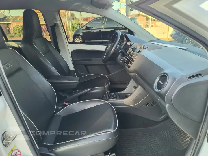 UP 1.0 TSI Move UP 12V