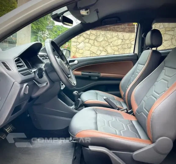 SAVEIRO 1.6 Cross CD 16V