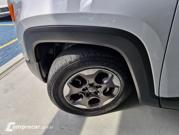 RENEGADE 1.8 16V FLEX SPORT 4P MANUAL