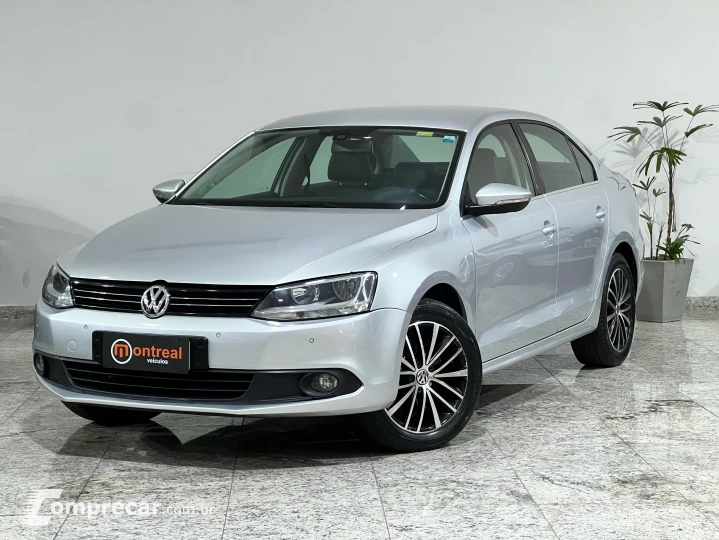 JETTA 2.0 TSI Highline 211cv