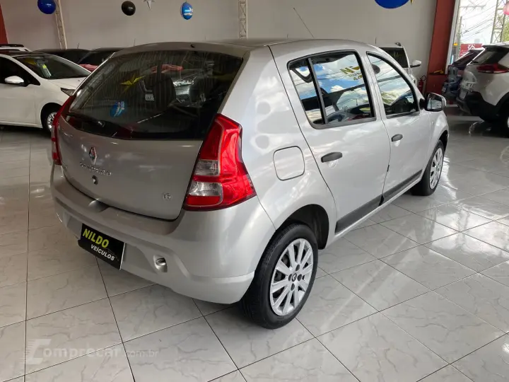 SANDERO 1.6 Expression 8V