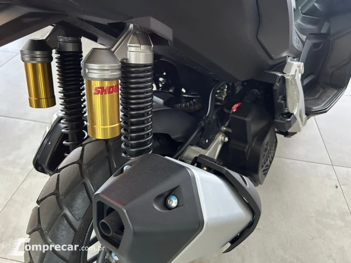 ADV ADV 150