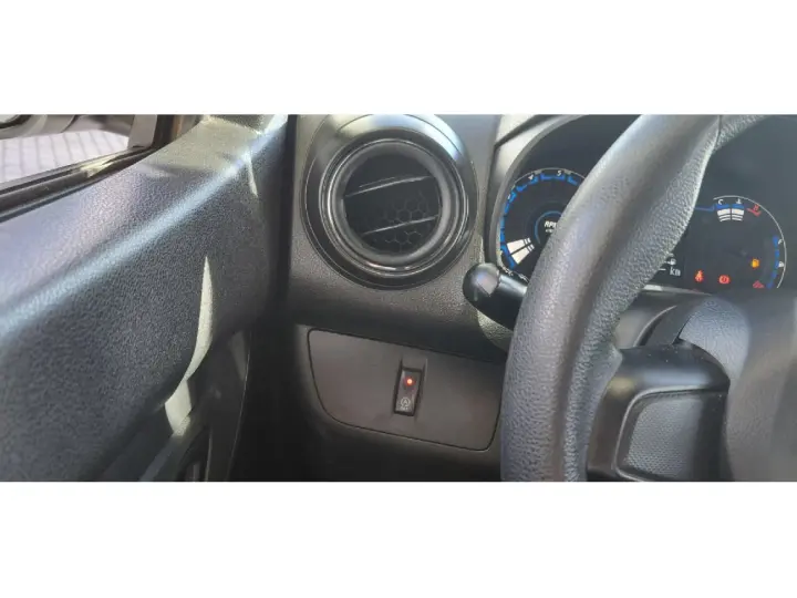 KWID 1.0 12V SCE FLEX ZEN MANUAL