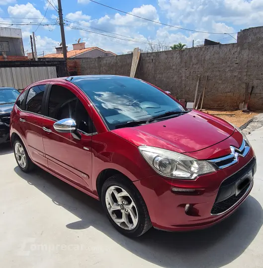 C3 1.6 VTI 120 Exclusive Eat6