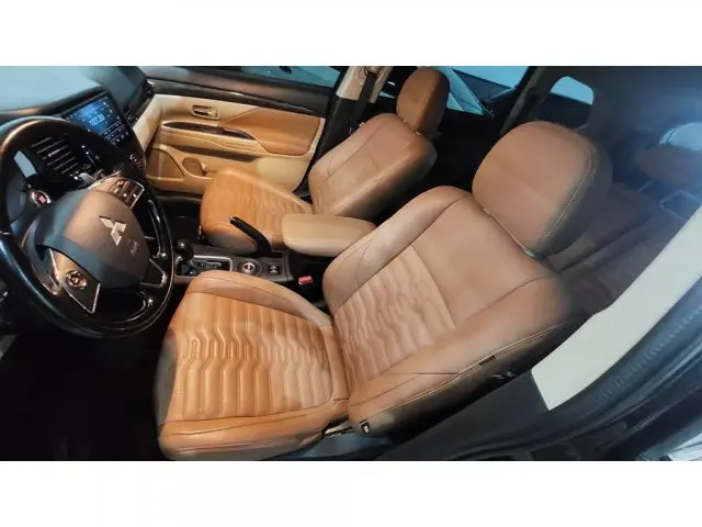 OUTLANDER - 2.2 4X4 16V 4P AUTOMÁTICO