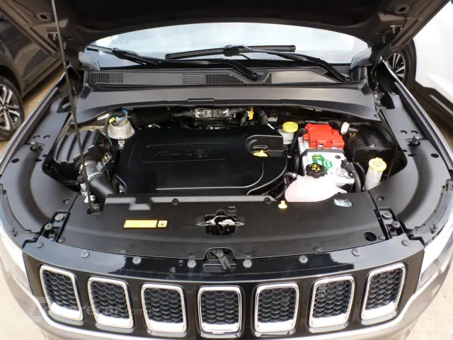 COMPASS 2.0 16V Limited 4X4