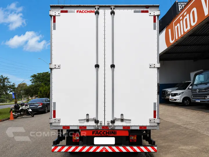 Delivery Express+ 3.0 Prime + (Baú Facchini)