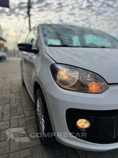 UP 1.0 TSI Move UP 12V